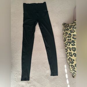 Skims leggings